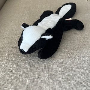 TY Beanie Baby “Stinky”